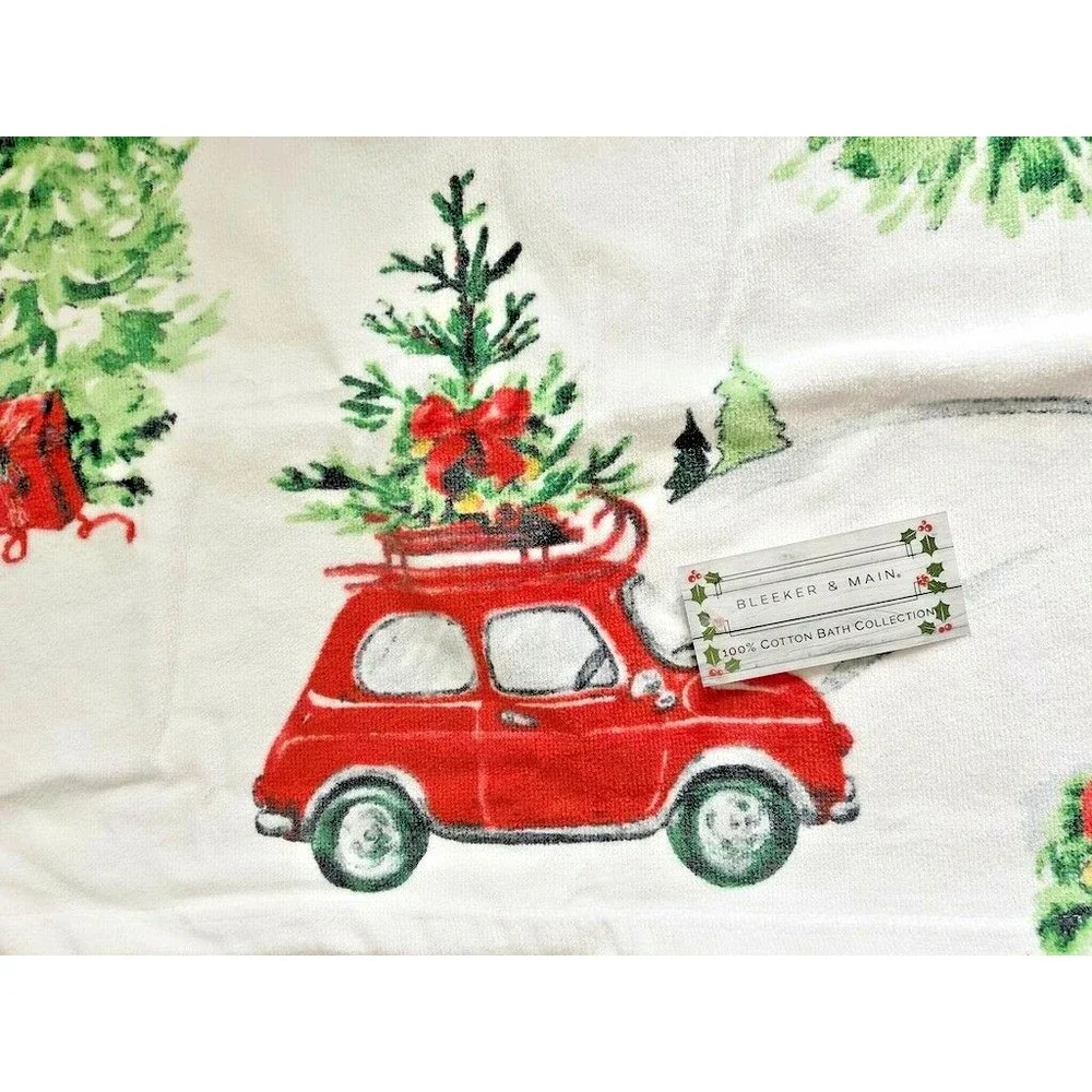 Christmas Tree Red Hippie Bug Car Hand Towels Set of 2 Guest Bathroom Holiday